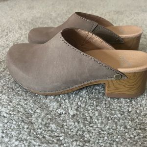 Dansko Giulia taupe slip on, size 37